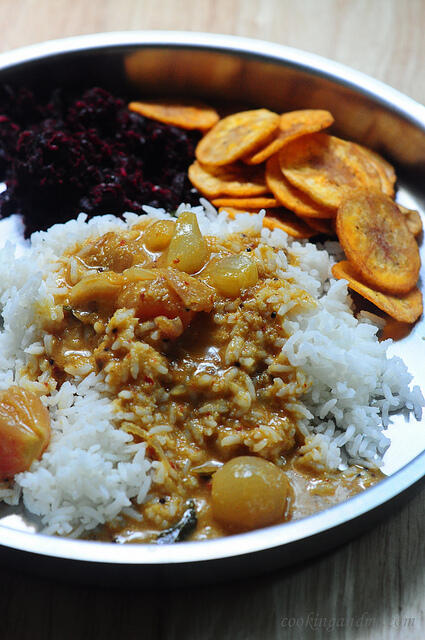 Vengaya kara kuzhambu recipe with coconut milk - Edible Garden