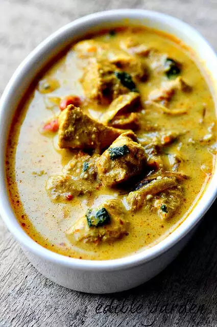 Easy Chicken Curry with Coconut Milk Coconut Milk Chicken Curry Recipe Edible Garden